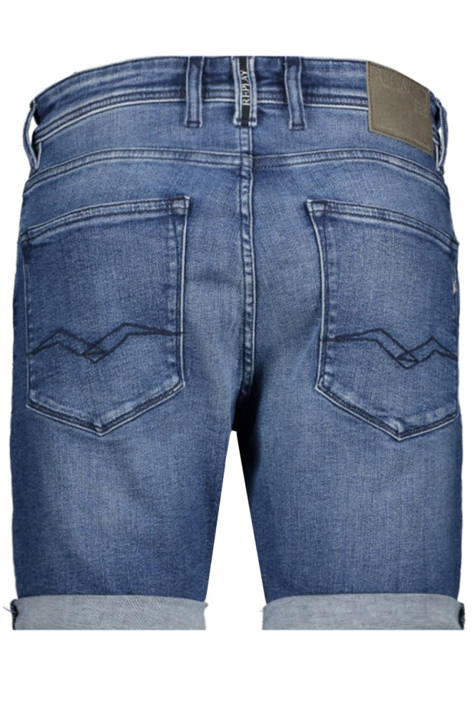 TAPERED SHORT MA981Y 000 261C39 009